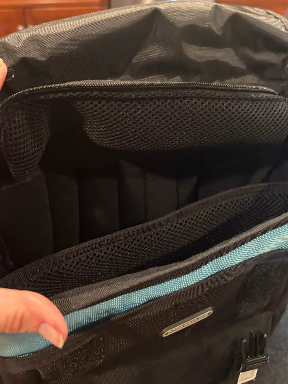 Nintendo Wii Canvas Messenger Bag in Gray, White & Teal Trim